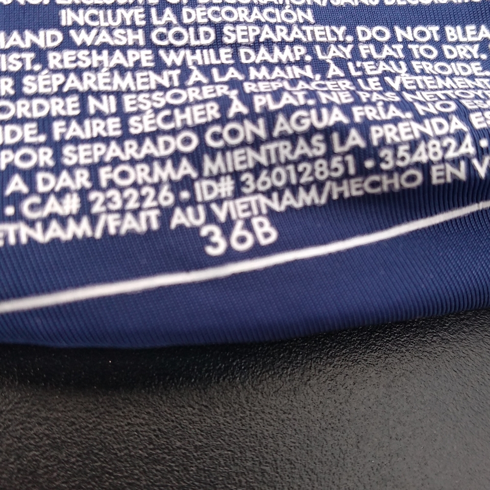 Victoria's Secret Uplift Semi Demi Bra Size 34B, Blue & Black Pattern, U… - Picture 10 of 11